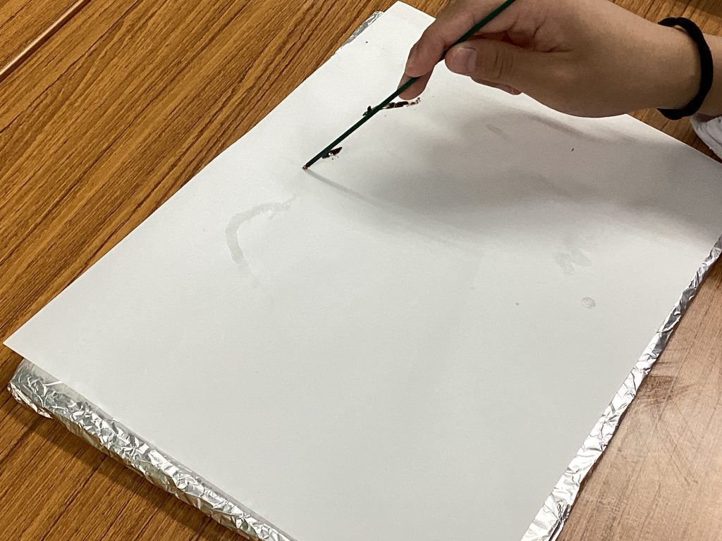 硝酸カリウムで字を書く