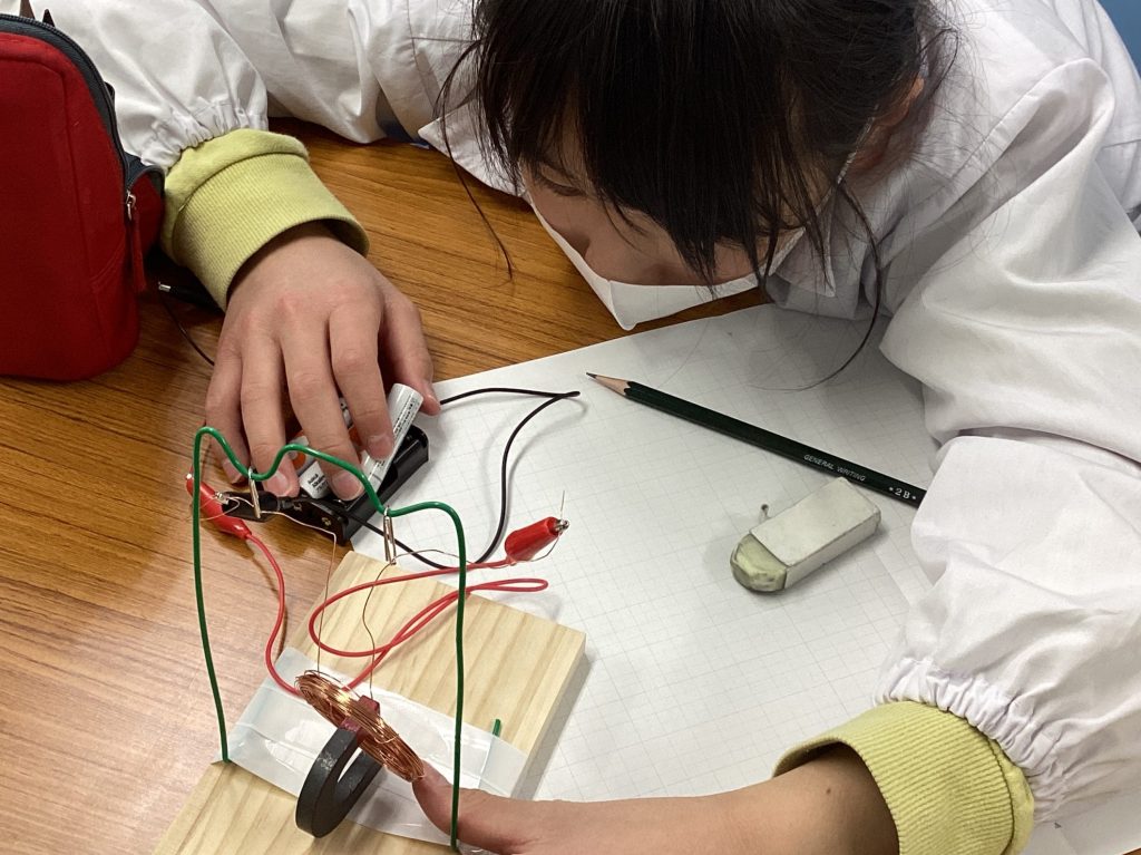 電流による磁界