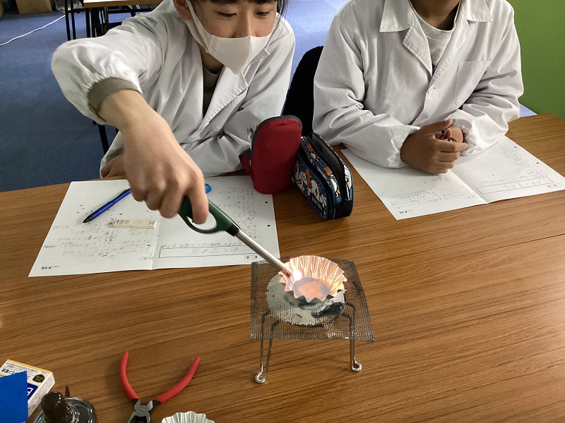 炎色反応を見る実験