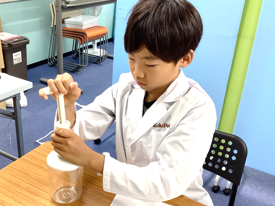 真空実験器を使うよ！